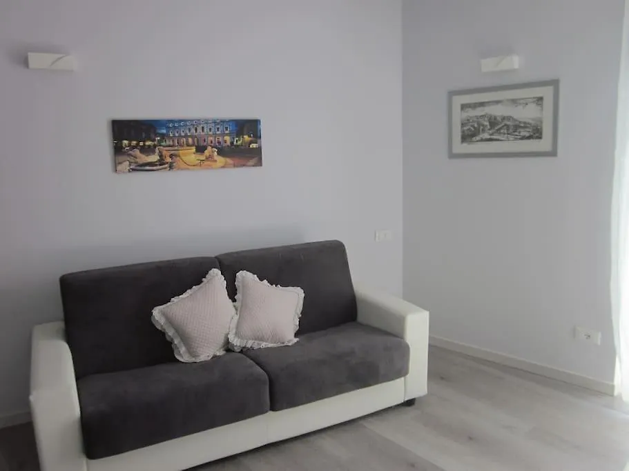 Casa Lalla In Centro Storico A Bergamo Italy